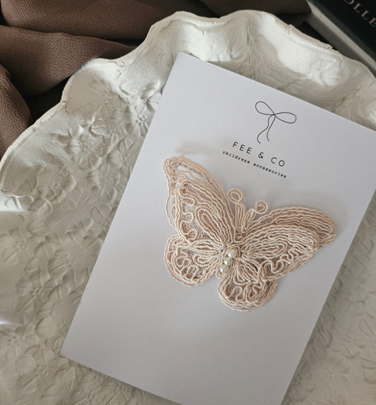 Butterfly clip
