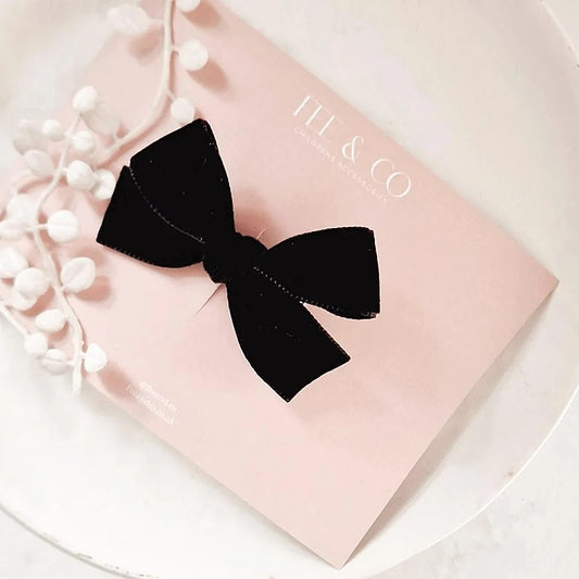 Black velvet bow